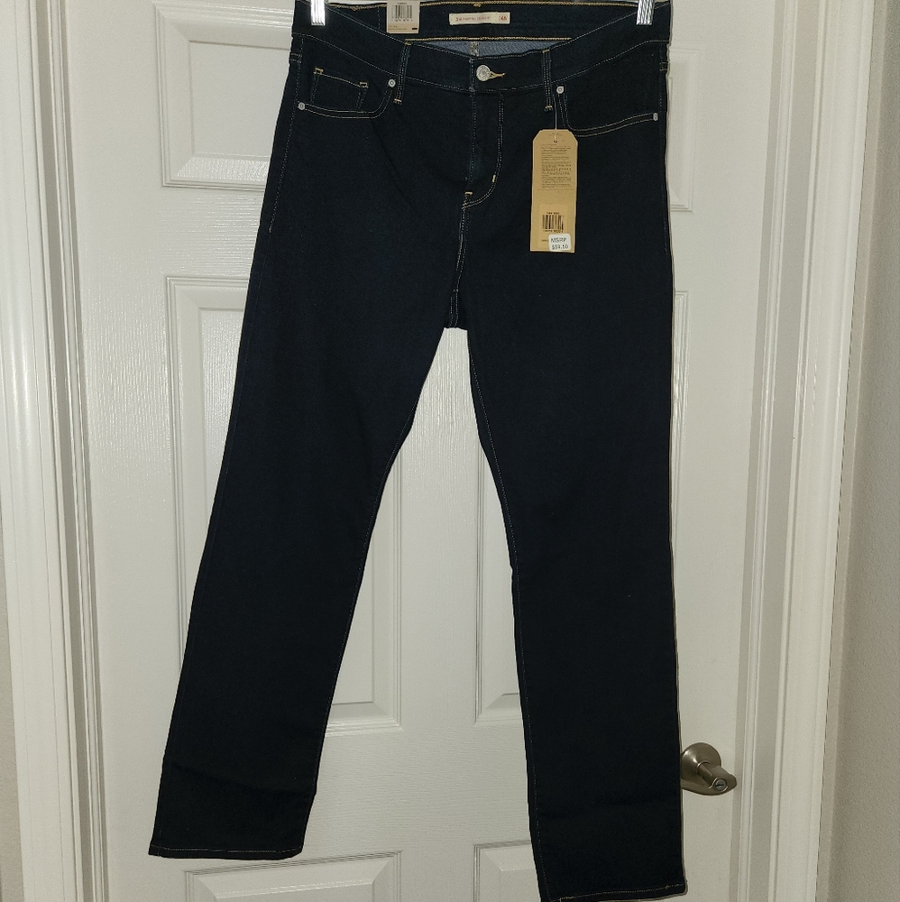 Levi's women's 314 shaping straight jeans